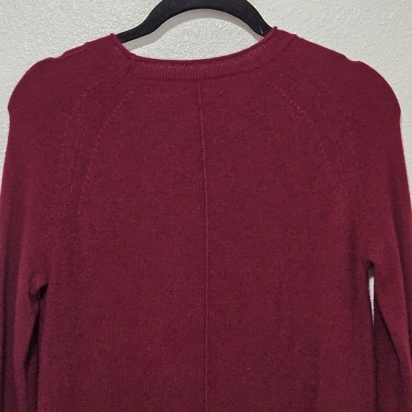 J Brand Cashmere sweater size xs high low style - Picture 10 of 12